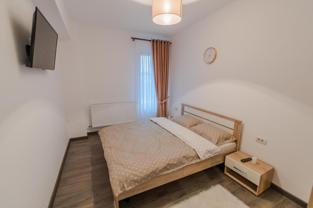 Penthouse Luxury Fălticeni Dış mekan fotoğraf