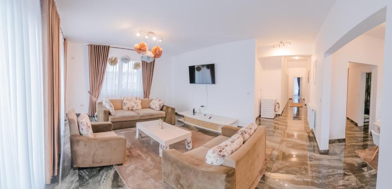 Penthouse Luxury Fălticeni Dış mekan fotoğraf
